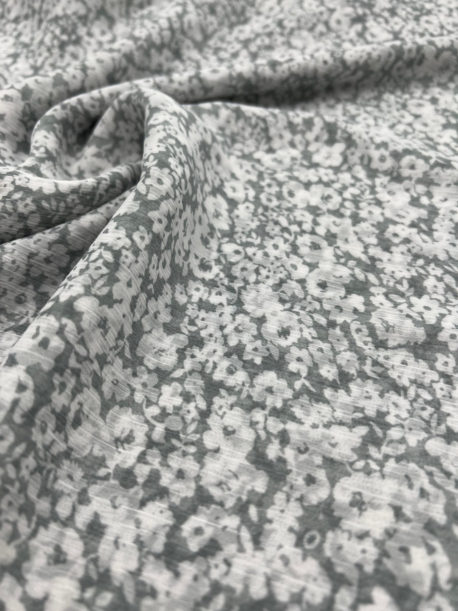 White Ditsy Floral Printed Chiffon Dress Fabric - T9 Fabrics